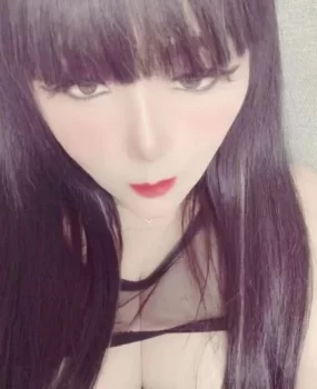 黑丝肥臀少妇
