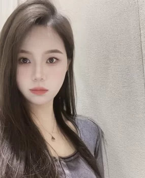 广州学妹刚出来赚点生活费