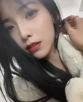 杭州年轻妹子