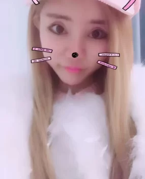 虹口萝莉妹子