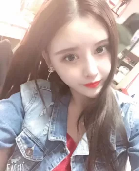 刚毕业学妹