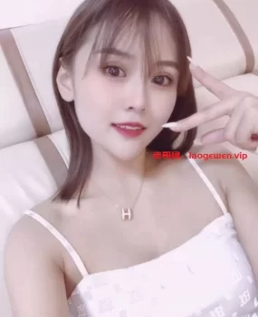 真实兼职小妹,直接干到底,操的哭起来了